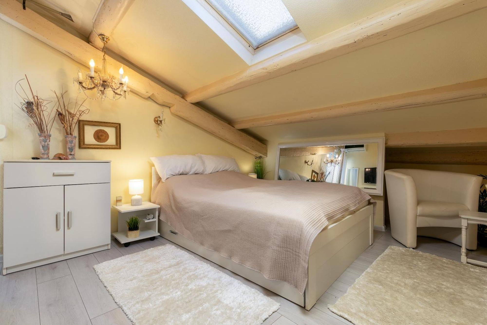 Duplex Apartment Camelia In Charming Old Town Rovinj Eksteriør billede